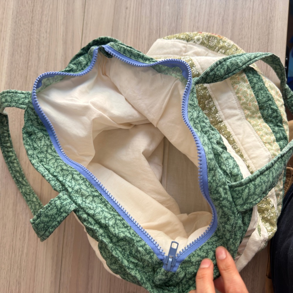 Granny Large Tote Bag Quilted Patchwork Floral Embroidered Green White - Picture 4 of 4